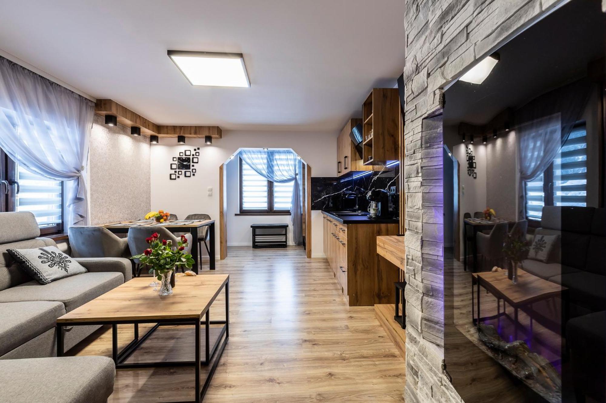Apartament Tatravika Z Basenem I Widokiem コシチェリスコ エクステリア 写真